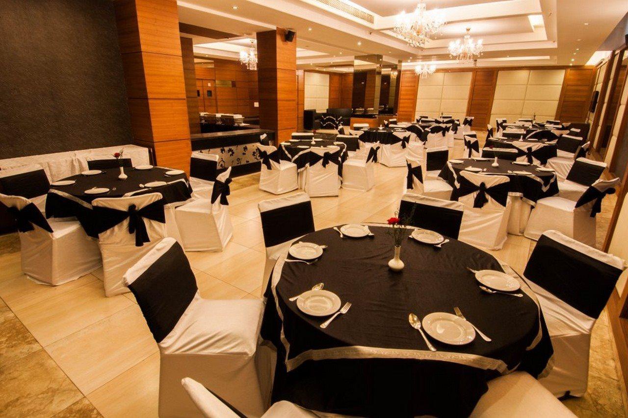 Hotel Africa Avenue Gk - 1 Nueva Delhi Exterior foto