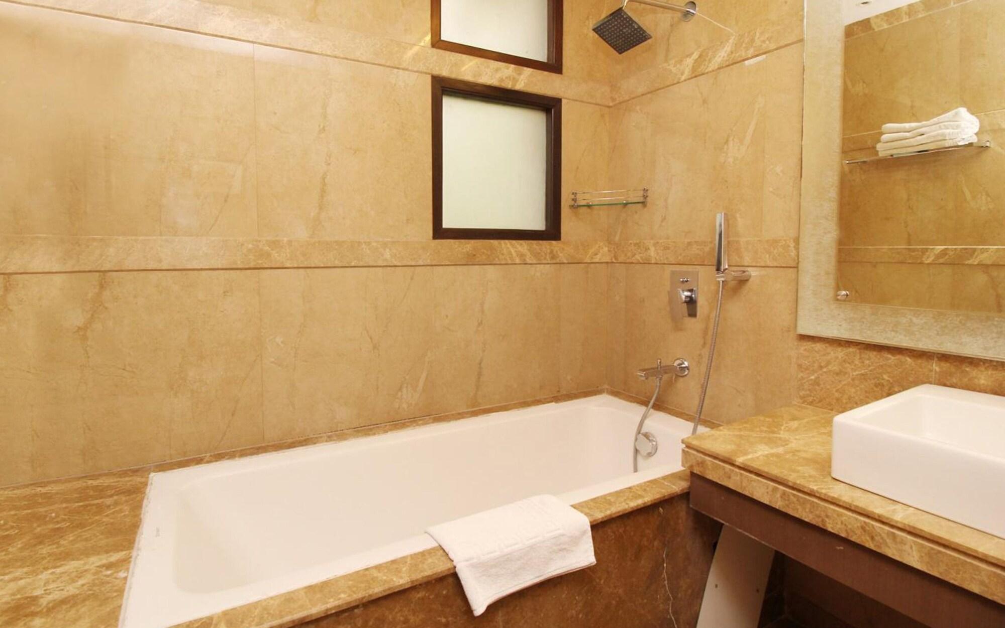 Hotel Africa Avenue Gk - 1 Nueva Delhi Exterior foto