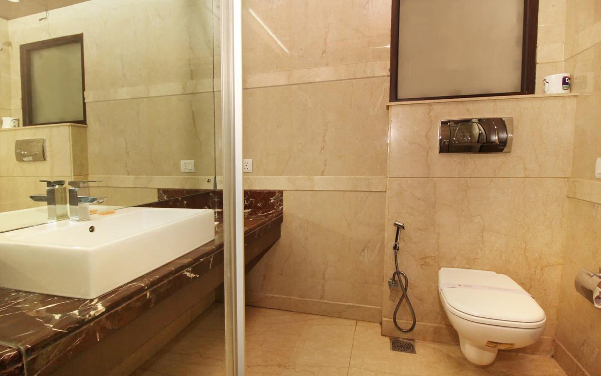 Hotel Africa Avenue Gk - 1 Nueva Delhi Exterior foto