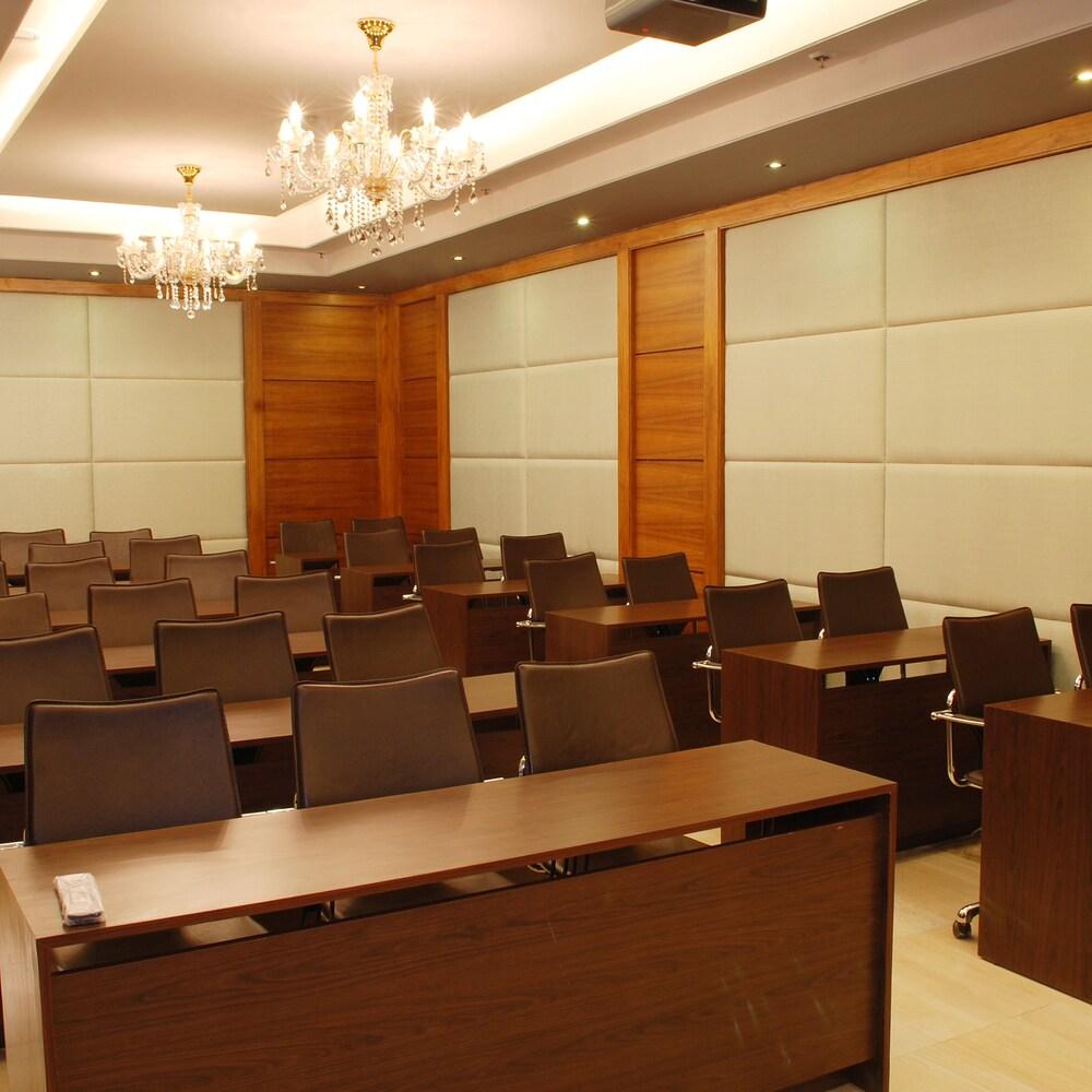 Hotel Africa Avenue Gk - 1 Nueva Delhi Exterior foto